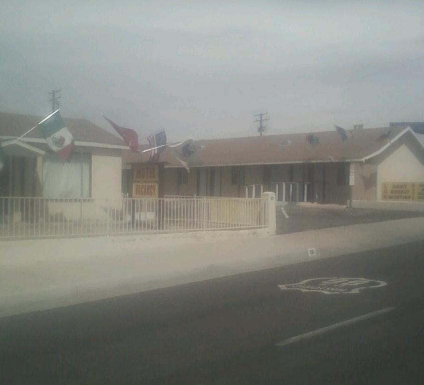 Route 66 Barstow Hotel 外观 照片